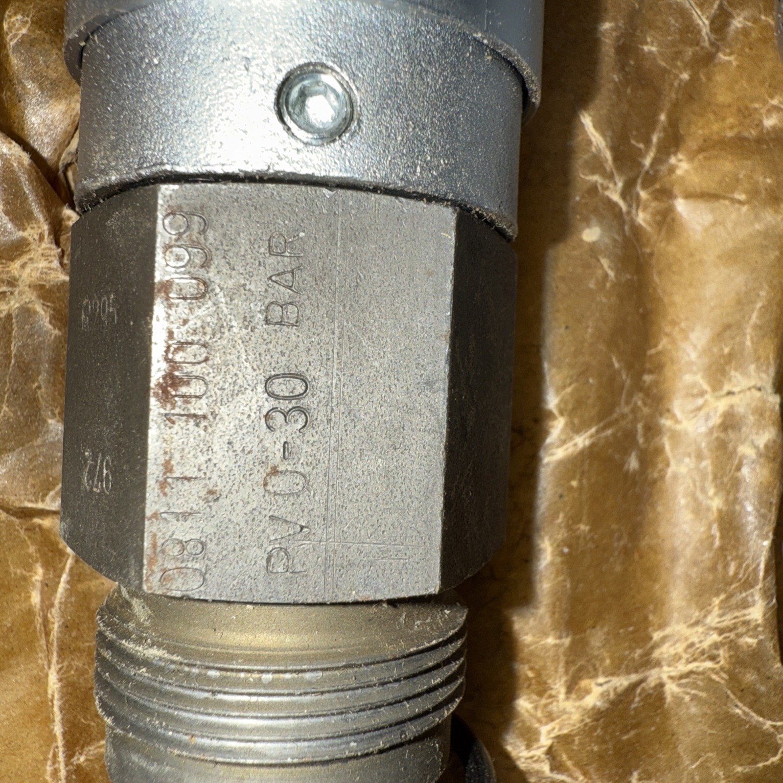 DBDL10Y3-1X/140 0-140 BAR 0 811 100 098 Bosch Rexroth Control Valve 0811100098