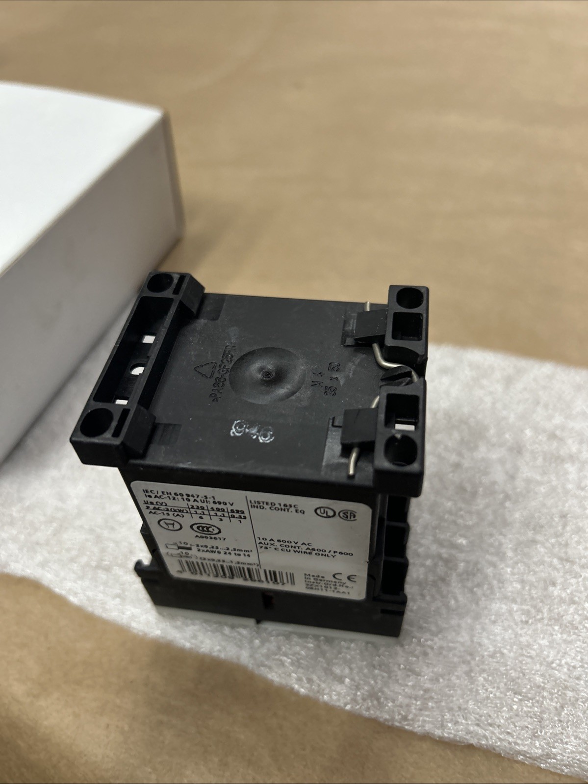 NICE NEW Siemens Contactor Relay, 3RH1140-2BB40 US Stock