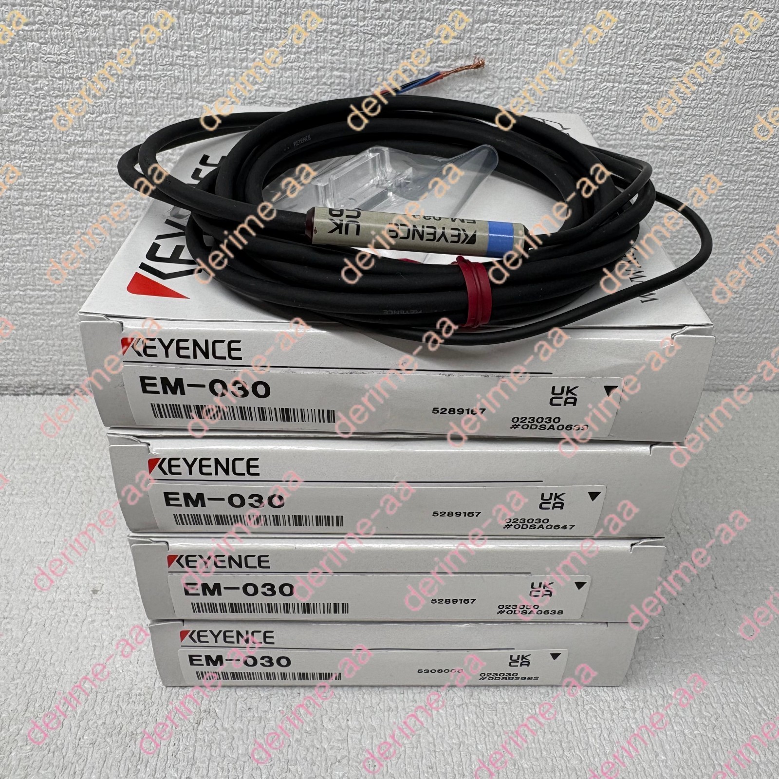 Keyence EM-030 proximity transducer#1pcs new in box