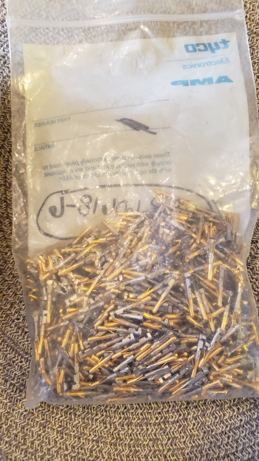 NEW LOT of 900 AMP Contact Connector Pin Gold Plate 18-24 AWG Crimp # 60618-6