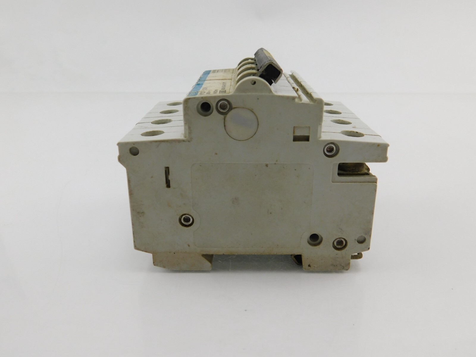 Hager N°22-U(20A) 380 V M 920 01