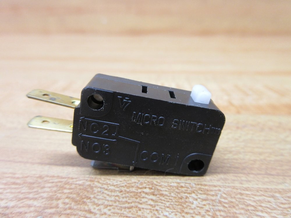 Micro Switch V7-3E17D8 Pin Plunger V73E17D8