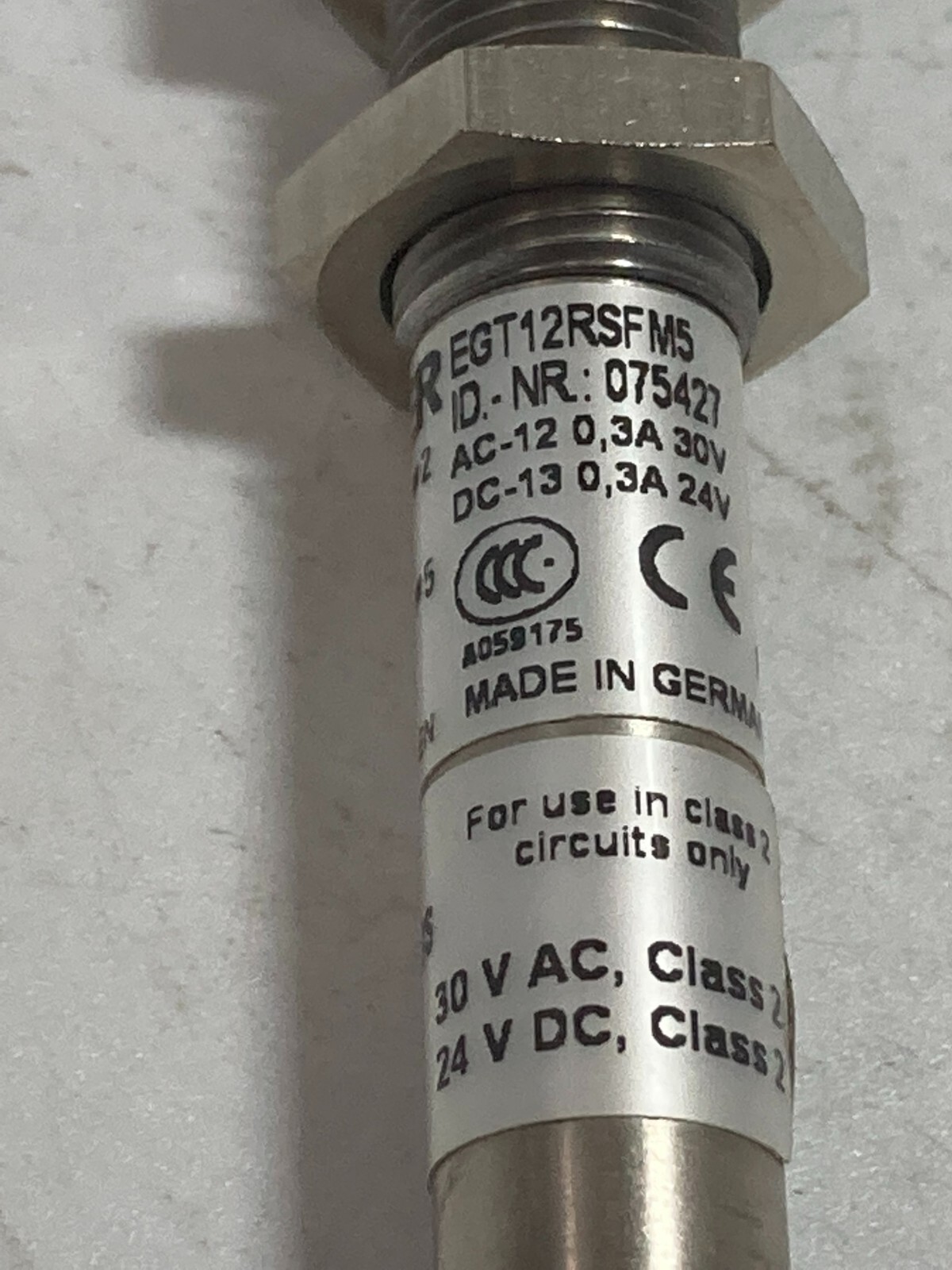 EUCHNER EGT12RSFM5 LIMIT SWITCH PLUNGER 30VAC 24VDC 5 PIN MALE NNB