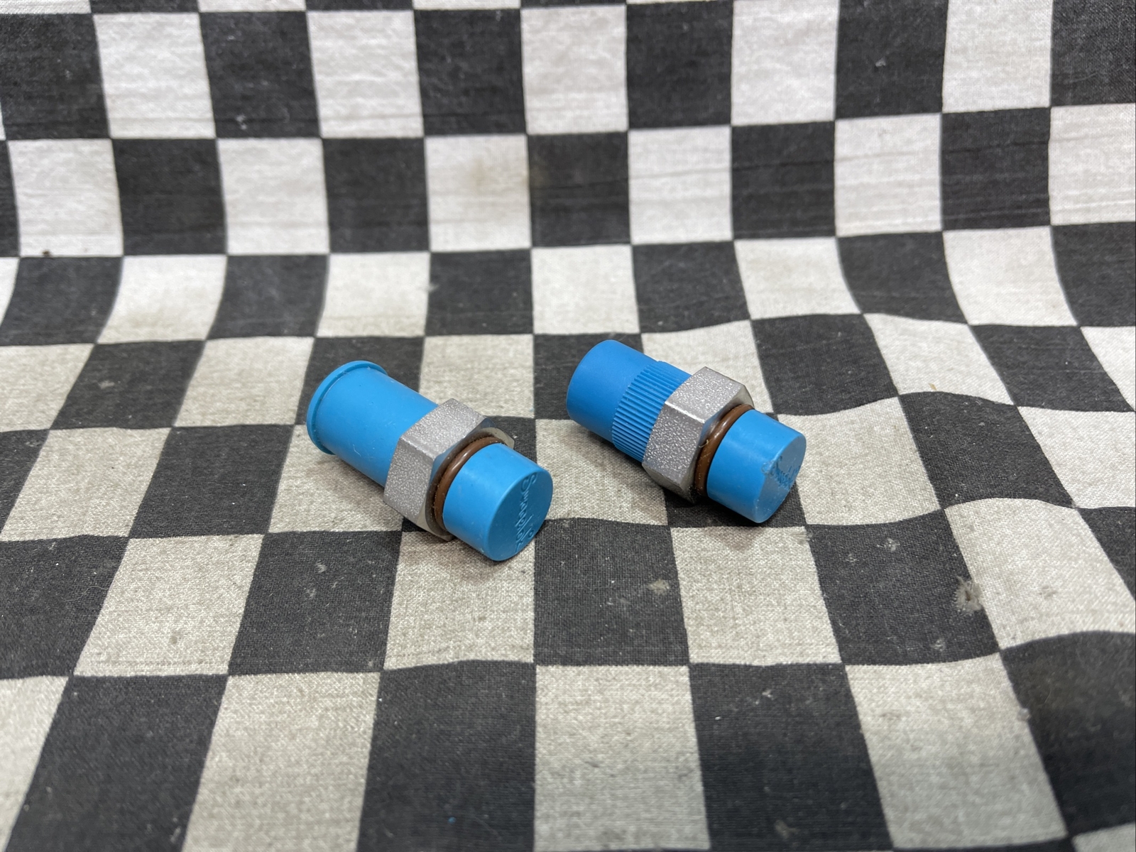 SWAGELOK SS-4-VCR-1-00032, SS4VCR100032, O-Ring Seal Male Connector LOT OF 2#E68