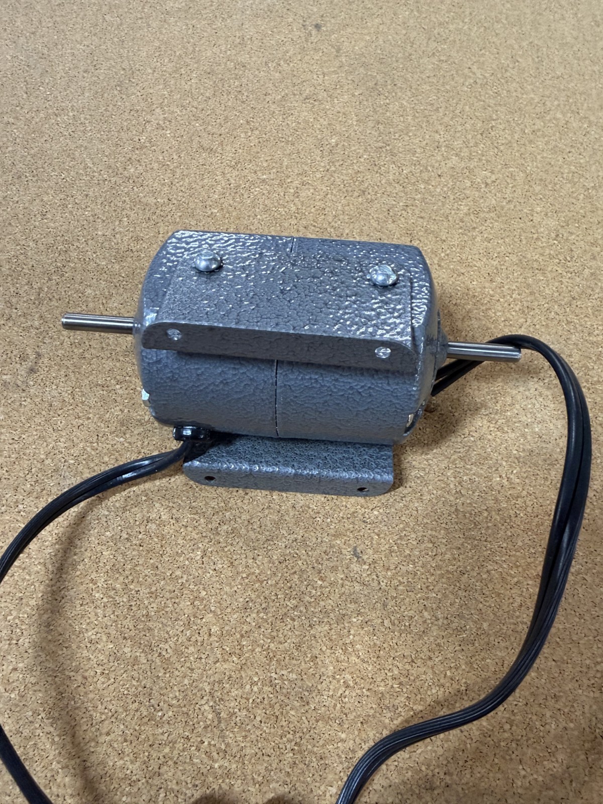 Dayton 2M066A Electric Motor (1/15 HP , 115volts, 5000RPM, CCW Rotation)USA MADE