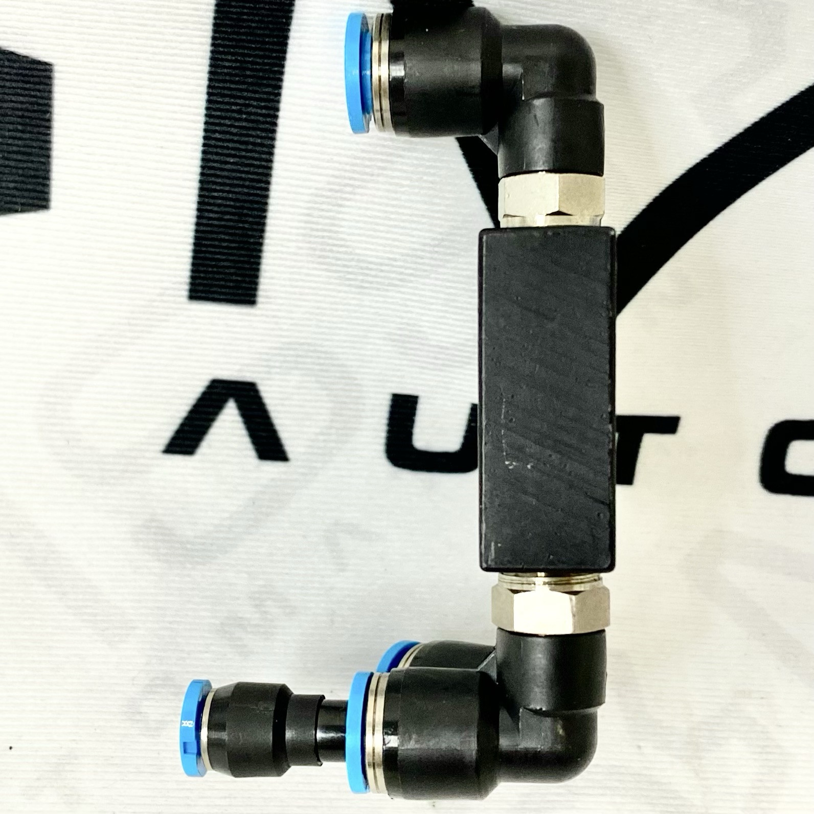 Imi Norgren C040421 Toggle Control Valve