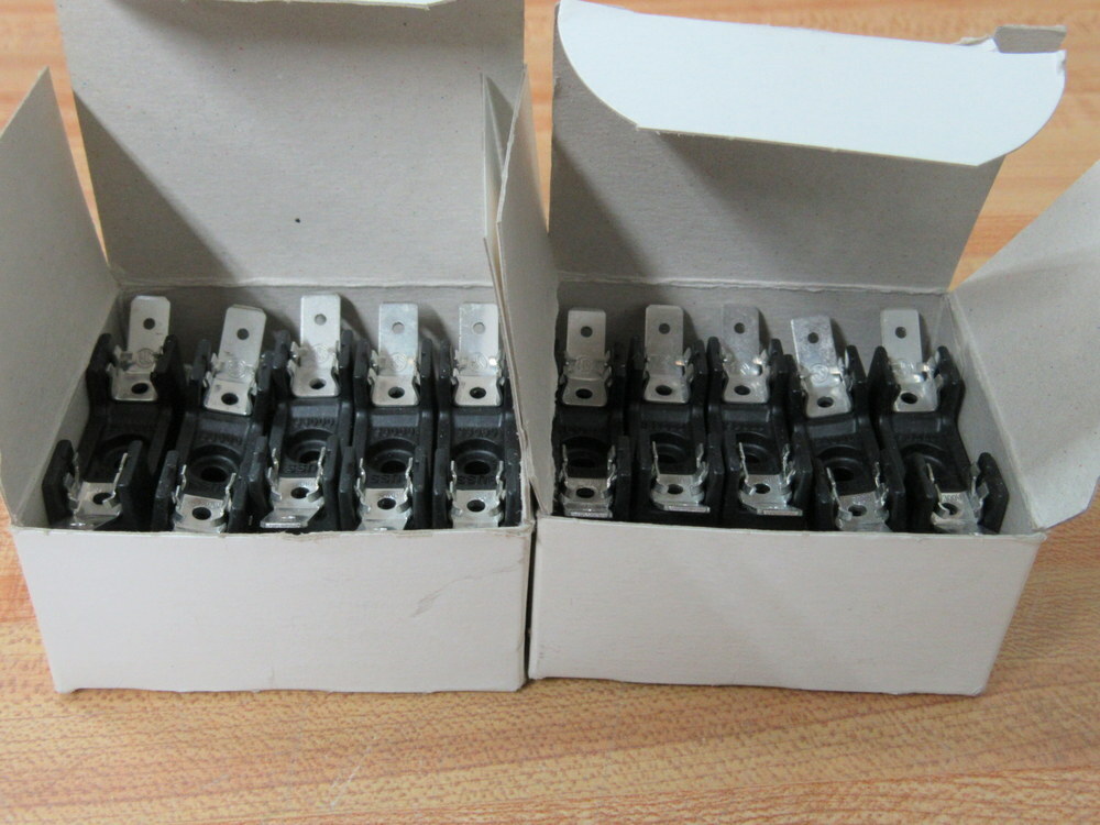Cooper/Bussmann S-8202-1 Fuse Block S82021 (Pack of 20)