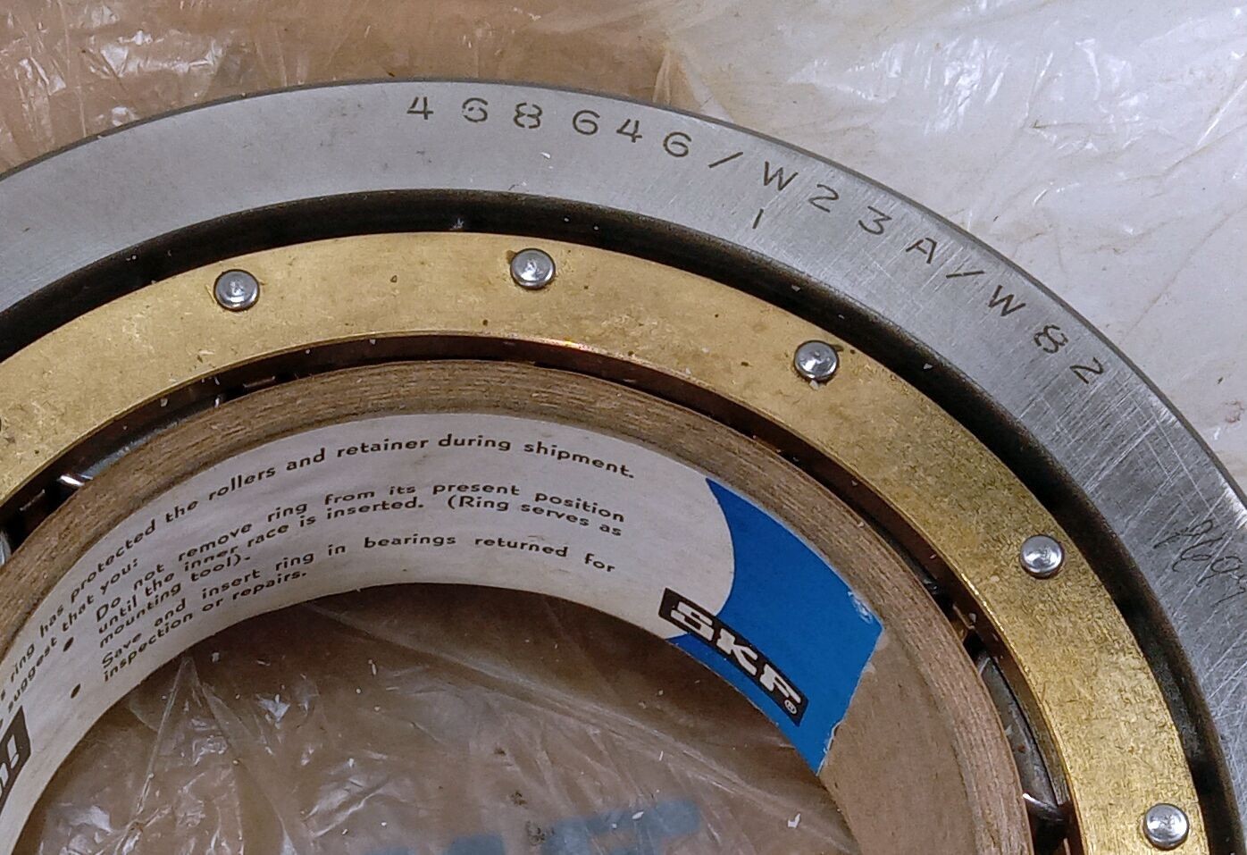 1 NEW SKF 468646 W23A/W82 SINGLE ROW CYLINDRICAL ROLLER BEARING NIB *MAKE OFFER*