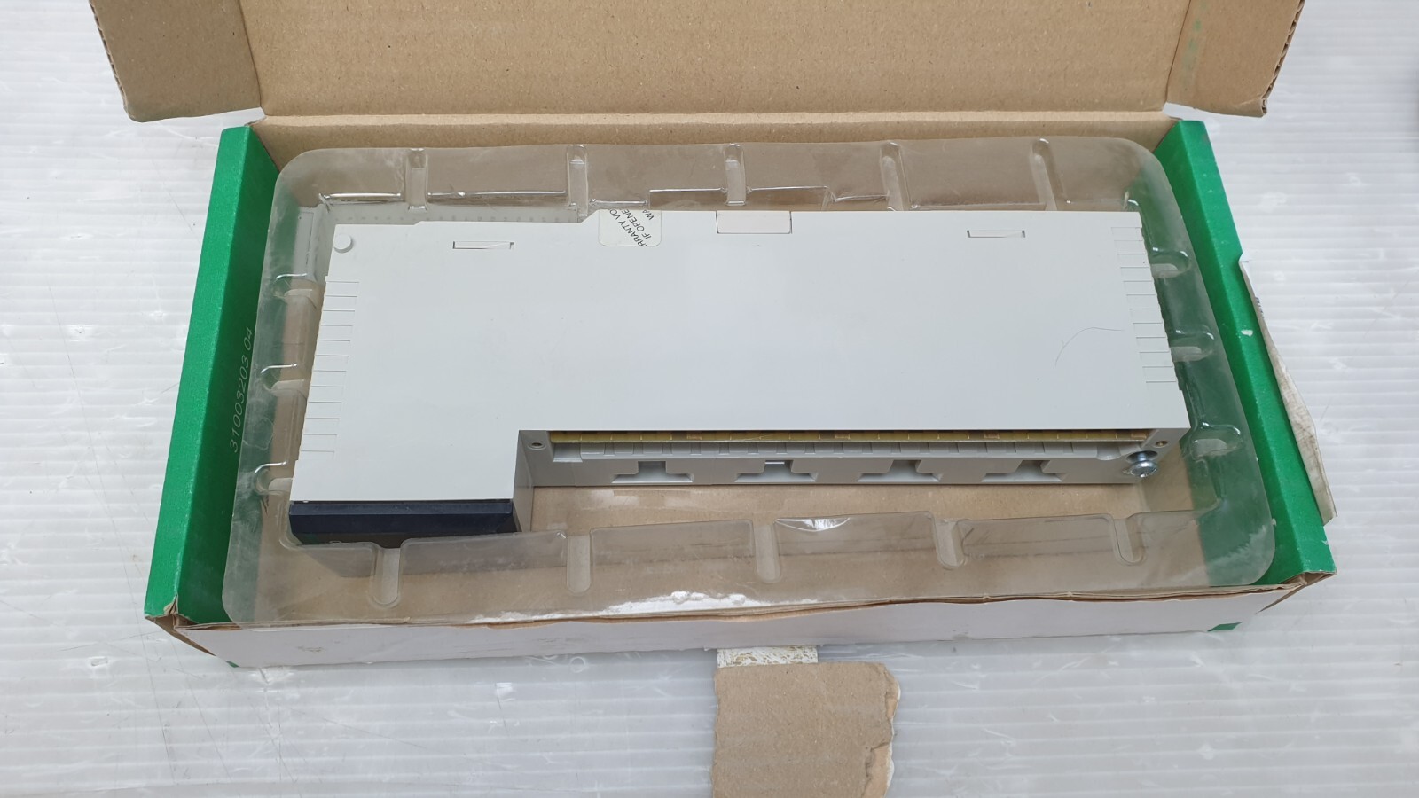 Modicon Schneider TSX Quantum PLC 140-ACO-130-00, 114801 ANALOG OUT 8 CH CURRENT