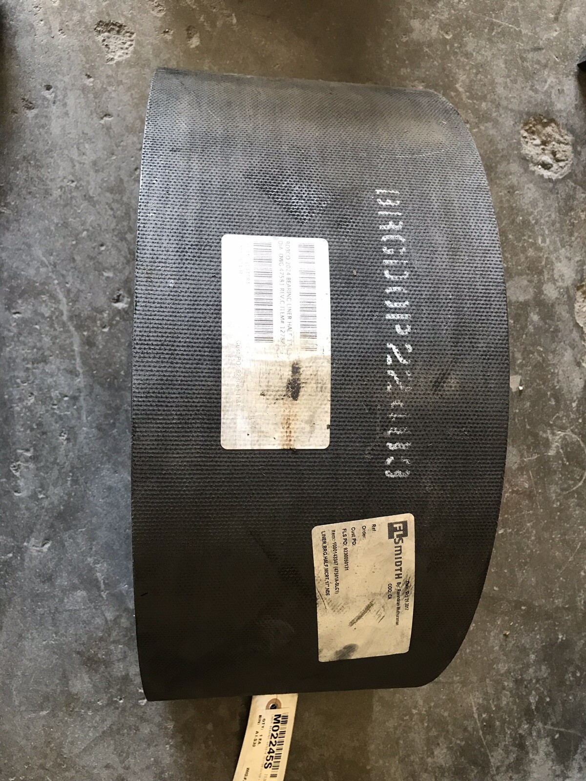 FLSMIDTH Robco 2024 BRG LINER HALF FOR 17” (331)