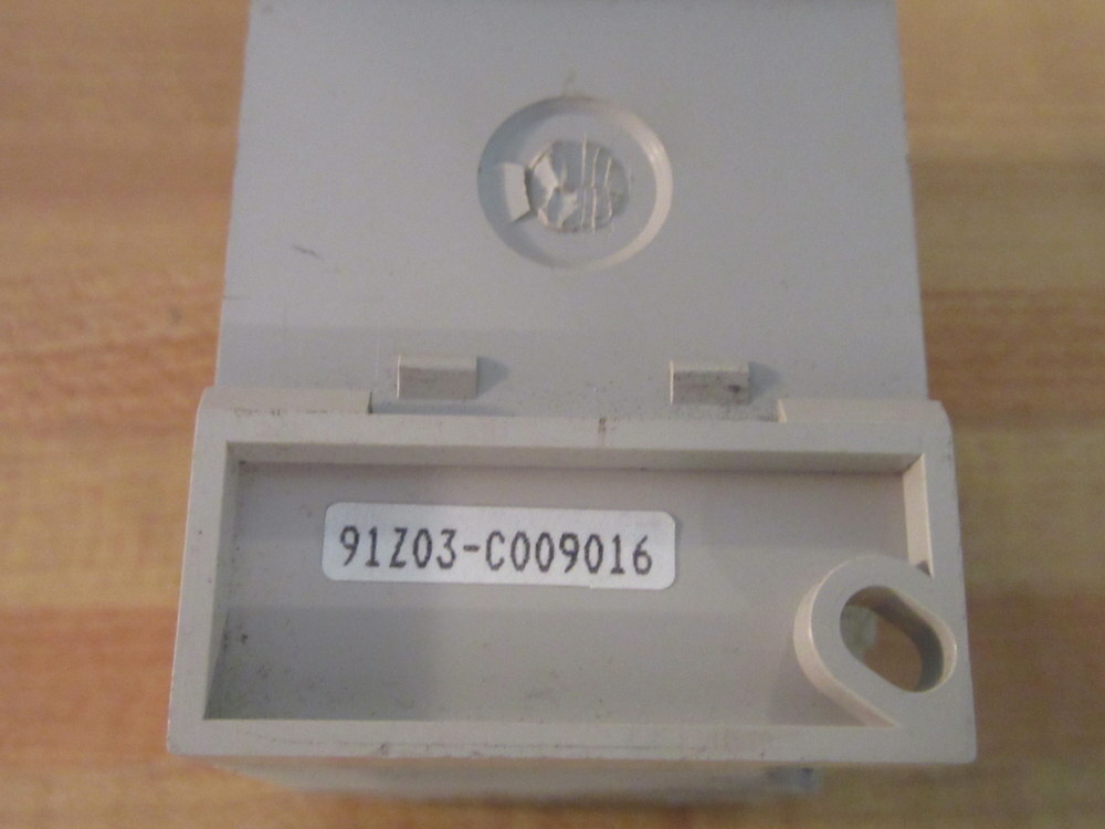 IDEC/ IZUMI PS5R-A12 Power Supply PS5RA12