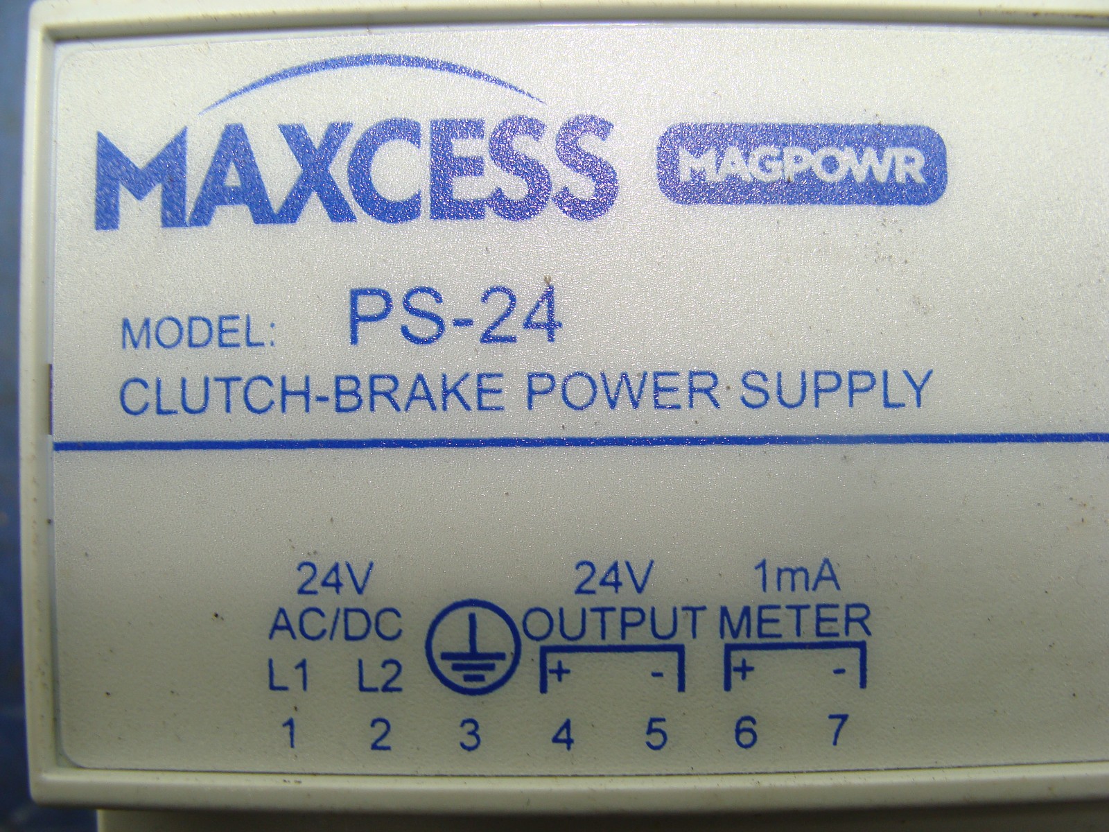 MAXCESS MAGPOWR PS-24 CLUTCH BRAKE POWER SUPPLYIN: 24AC/DC 2A OUT: 24VDC 2A
