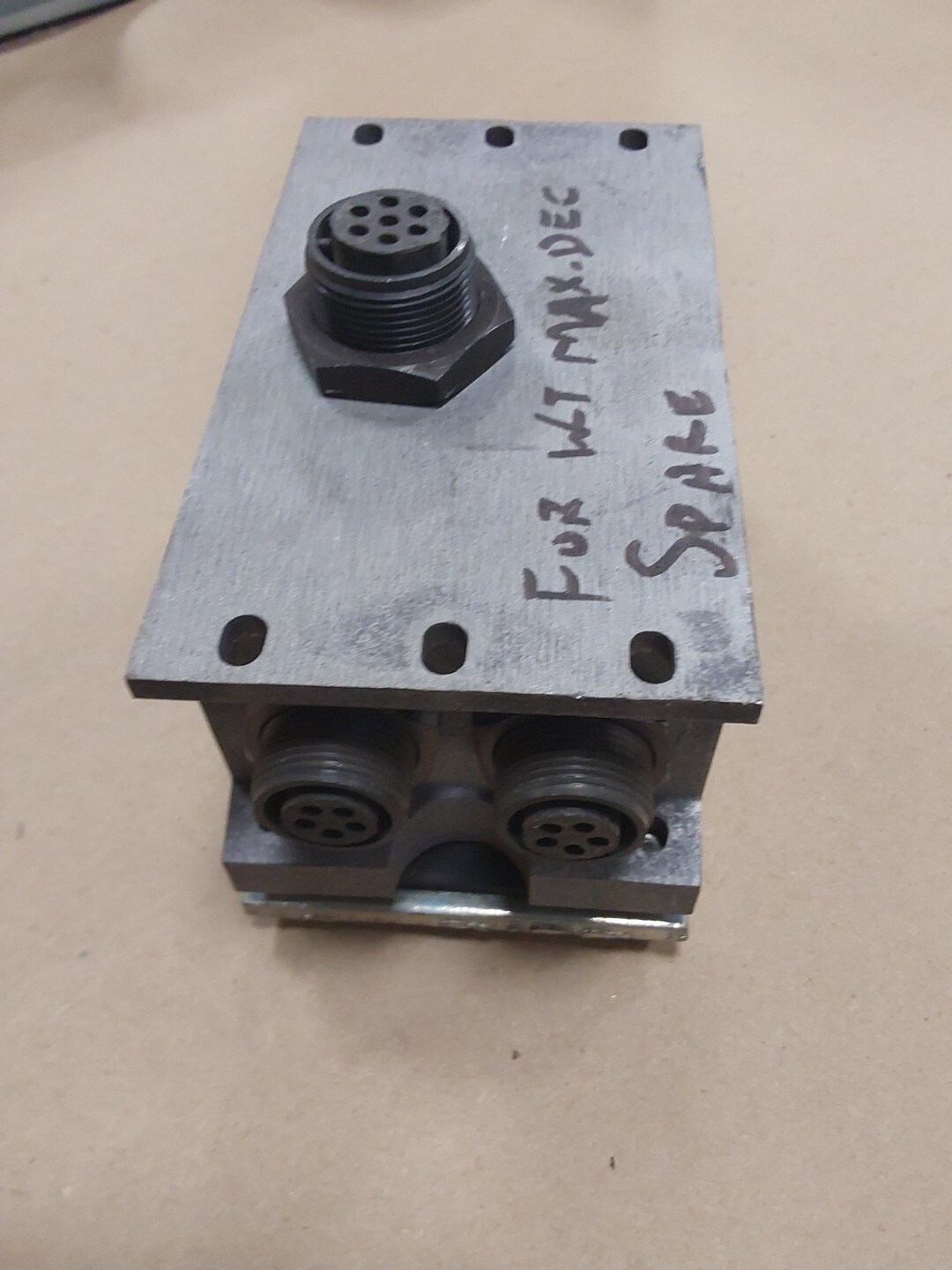 AVERY WEIGH-TRONIX 13197-0014 JUNCTION BOX