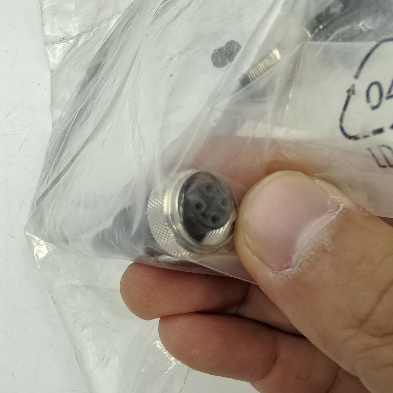 one FESTO NEBU-M12G5-K-1-N-M12W4 539052 NEW Accept counteroffer