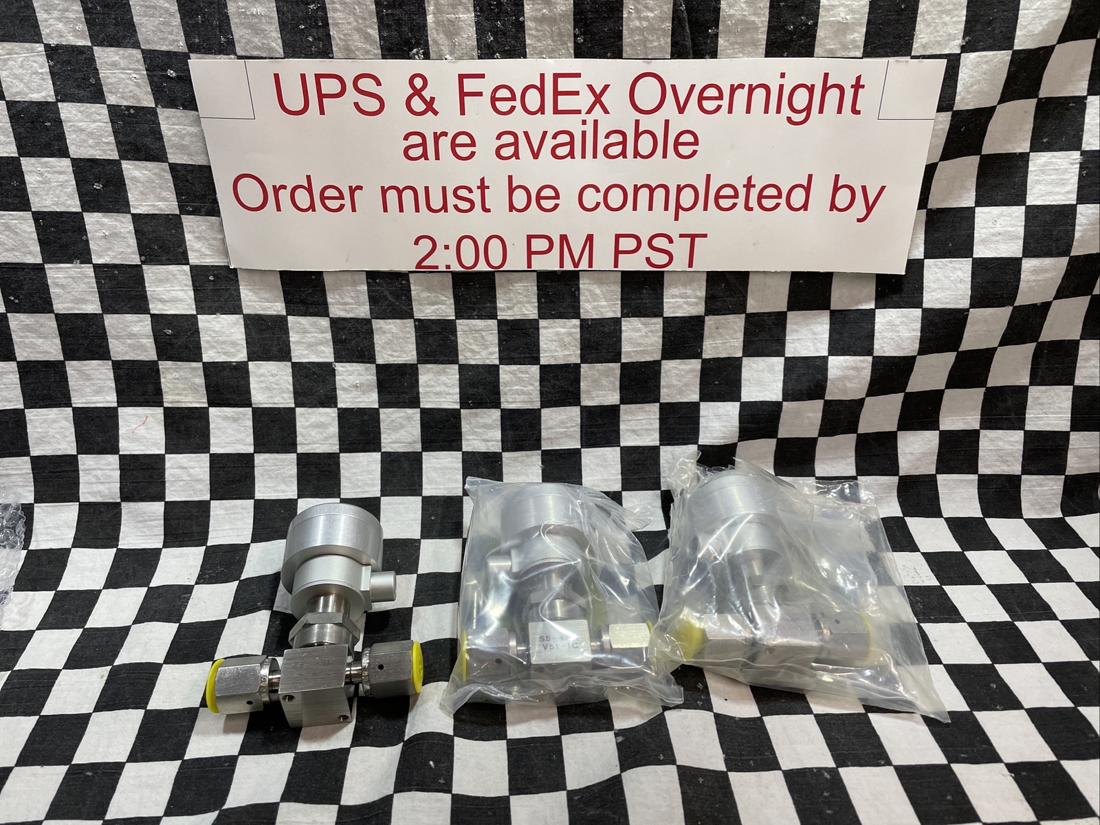 SWAGELOK Bellows Sealed Valve 1/4″ FVCR, SS-4BK-V51-1C, LOT OF 3, #130Z34 Box A