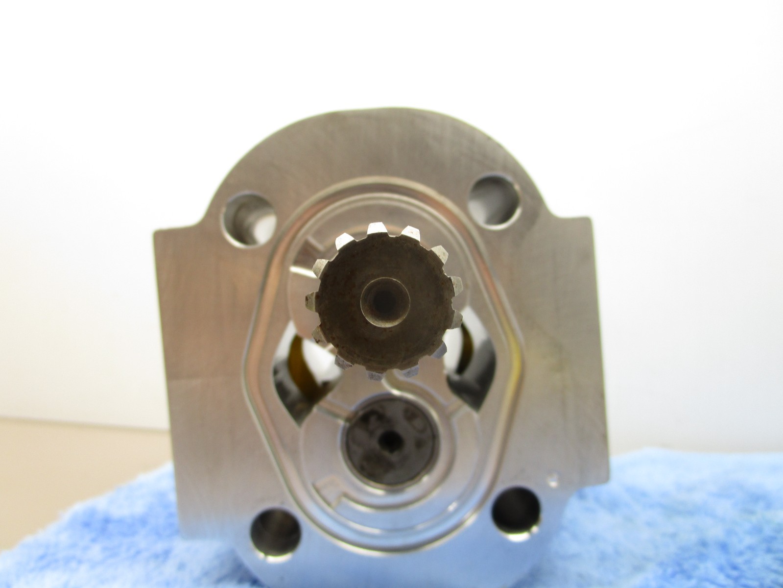 Dynamatic Limited Hydraulic Fan Pump Section for C31.5/23.0L39029136150