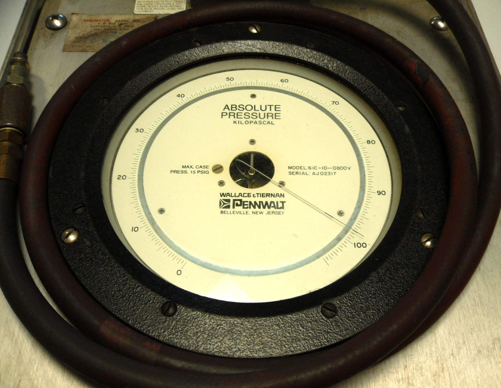 WALLACE & TIERNAN PENNWALT 6IC-ID-0800V ABSOLUTE PRESSURE KILOPASCAL