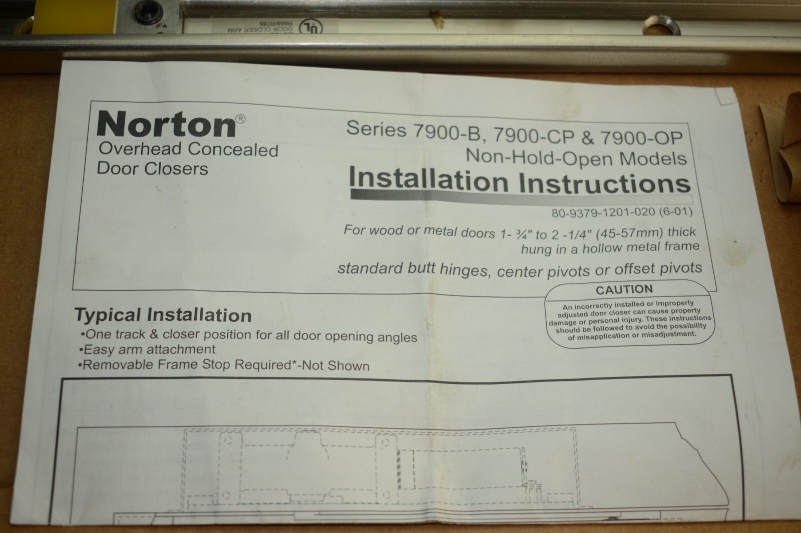 7905-689-RH Norton 7900 Series Overhead Concealed Closer Spring Size 5 in Alumi