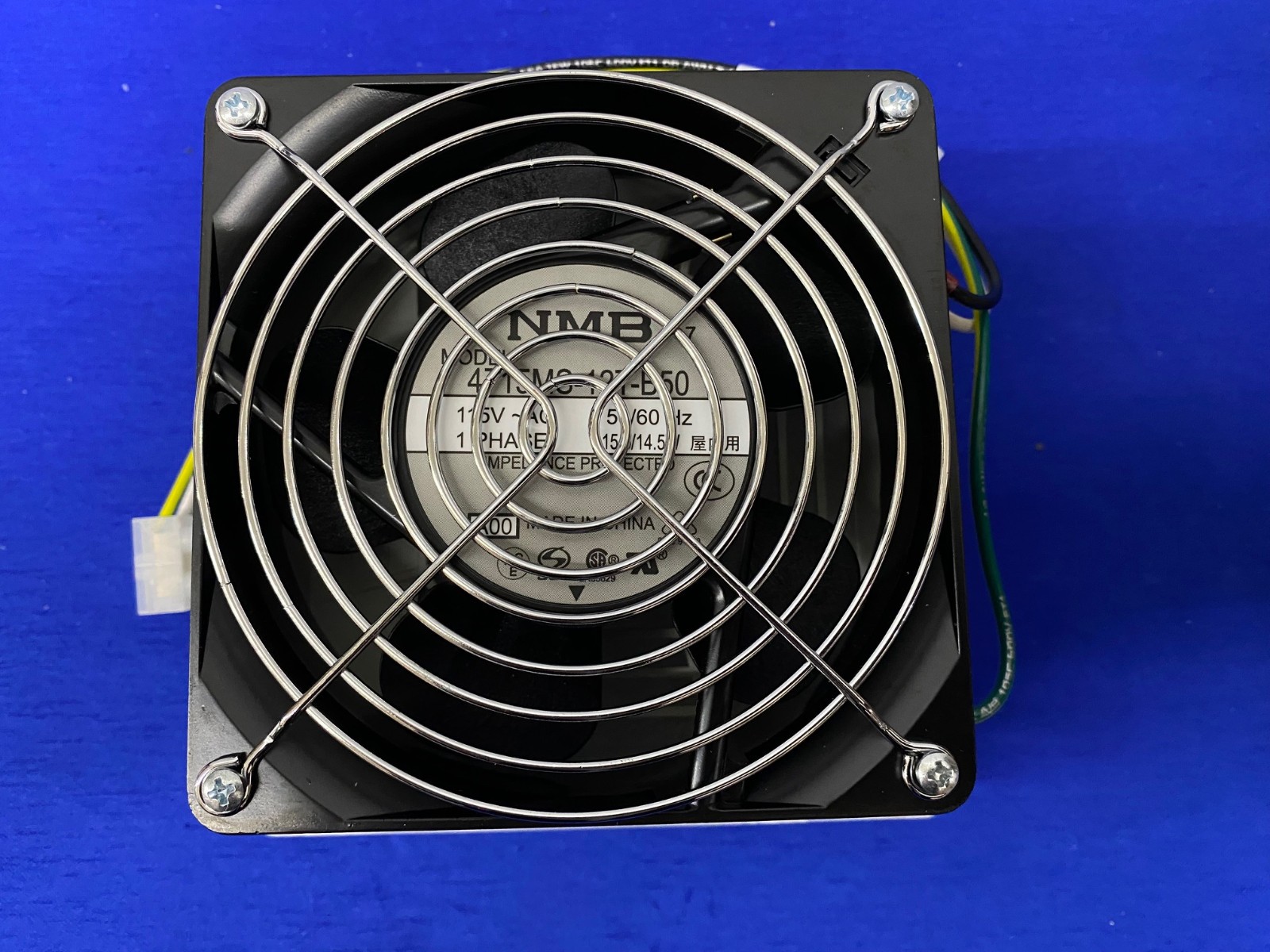NVENT HOFFMAN HF0516414 AXIAL FAN 6.5″H X 4″D IP54 5″ FF 115V 1PH 50/60HZ