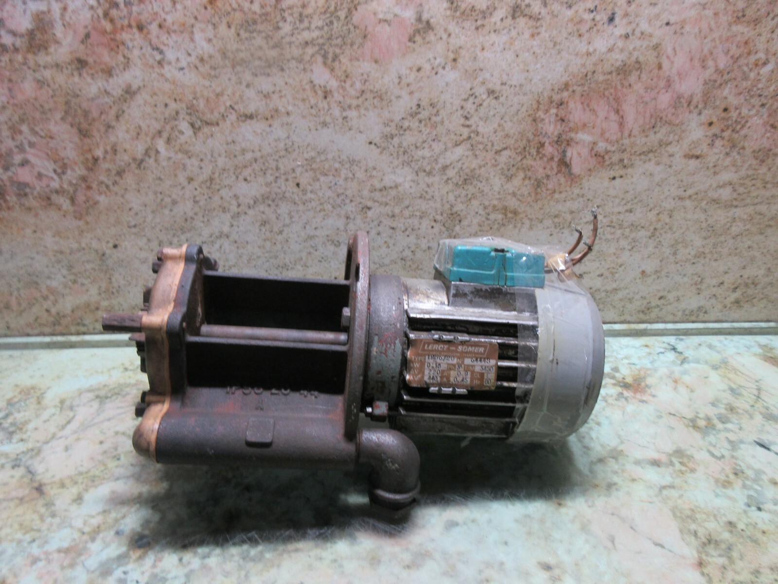LEROY SOMER IP56/20 64448 1P56/20 COOLANT PUMP CINCINNATI ARROW 500 CNC MILL