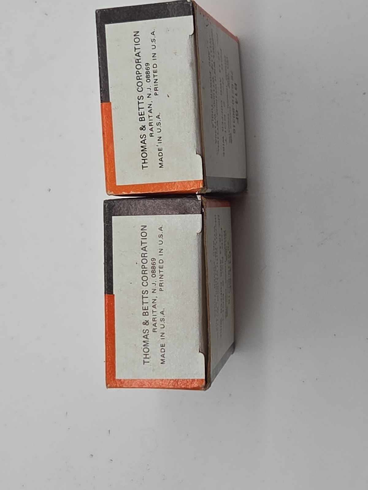 New 200 STA-KON B14-6F Fork Terminals, Two Boxes x 100PCS, For 18-14 AWG #6 Bolt