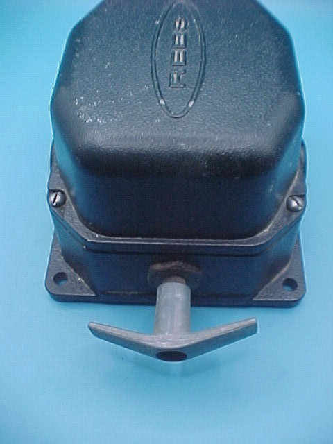 REES CABLE OPERATED SWITCH 04944-000 SG