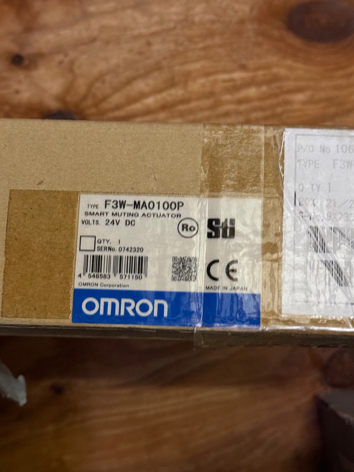omron f3w-ma0100p light curtains