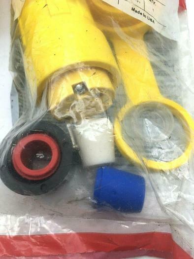 Hubbell & Legrand Lot of 2 Straight Blade Watertight Connector 15W47 NIP