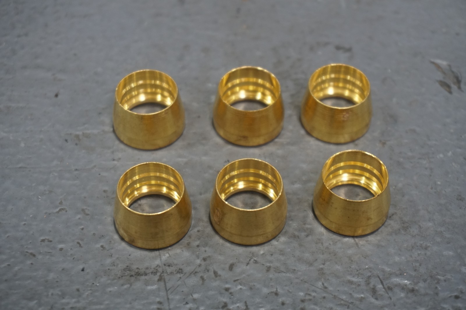 Aeroquip 900568-10B 5/8″ HOSE ID BRASS SLEEVE, 6 Pieces, Free Shipping