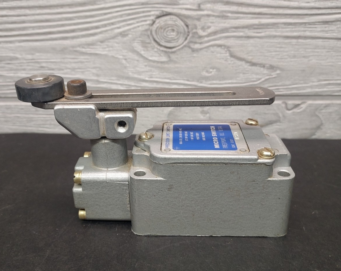 Micro Switch 1LS59 Precision Limit Switch W/ Arm 6PA44