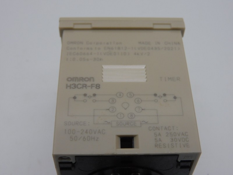 OMRON H3CR-F8 100-240VAC 5A 1.2S-30H NSMP