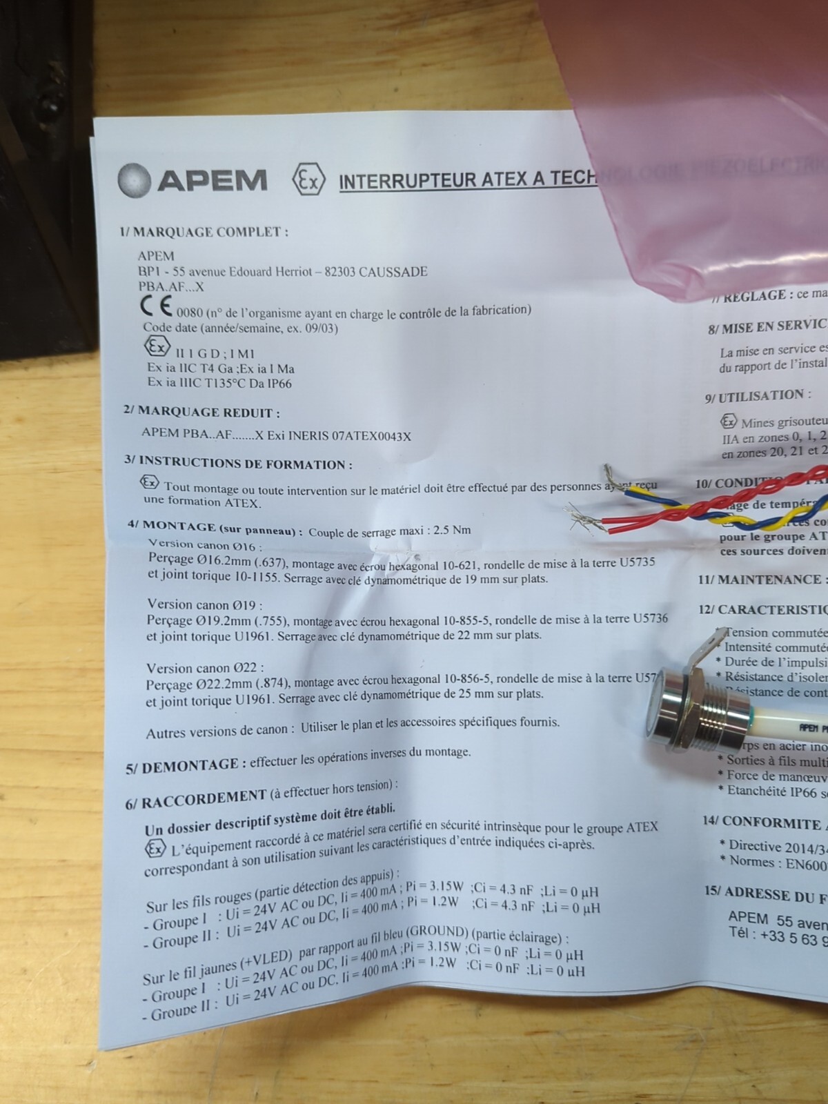 Apem PBAR1AFB000A0BX Piezo Switch 50 Ma 24 Vac/24 Vdc New NFP