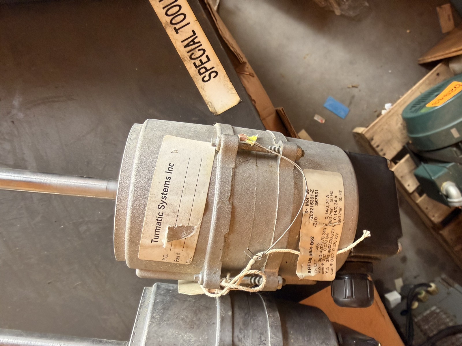 RARE NEW RGM SRFU0.09/4-b52 Gearmotor .24A 3ph 0.03kw 220-240 / 380-420v-ac