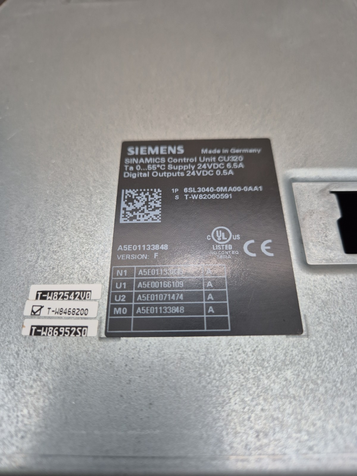 SIEMENS 6SL3040-0MA00-0AA1 + 6SL3055-0AA00-2TA0 + 6SL3054-0CF00-1AA0 VERSION:F