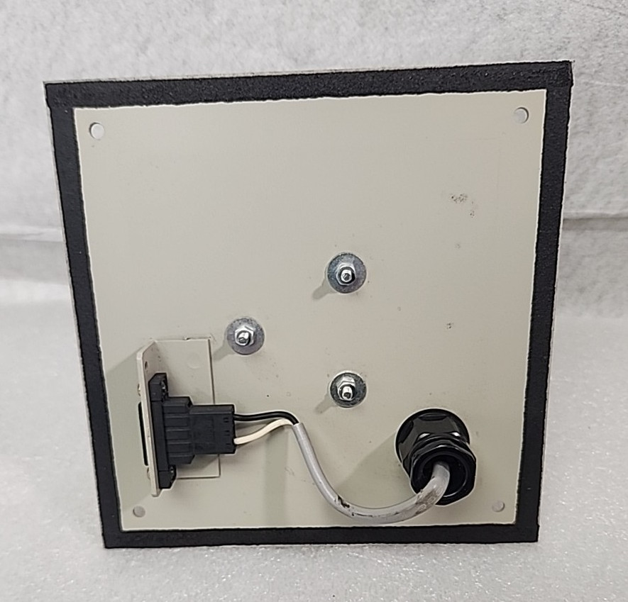 Patlite PSX-220 Amber Strobe Warning Light Fanuc A04B-0815-C324 Mounting Plate