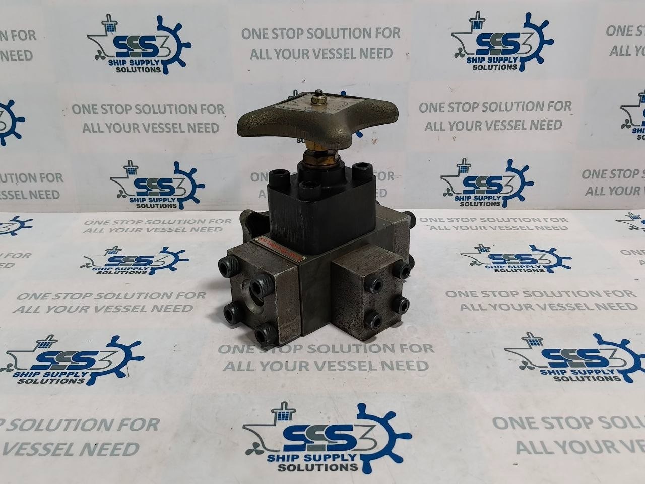 Hirose Valves HF-ACC-K-10X10-23 Hydraulic Valve Manifold Mount W/Handwheel