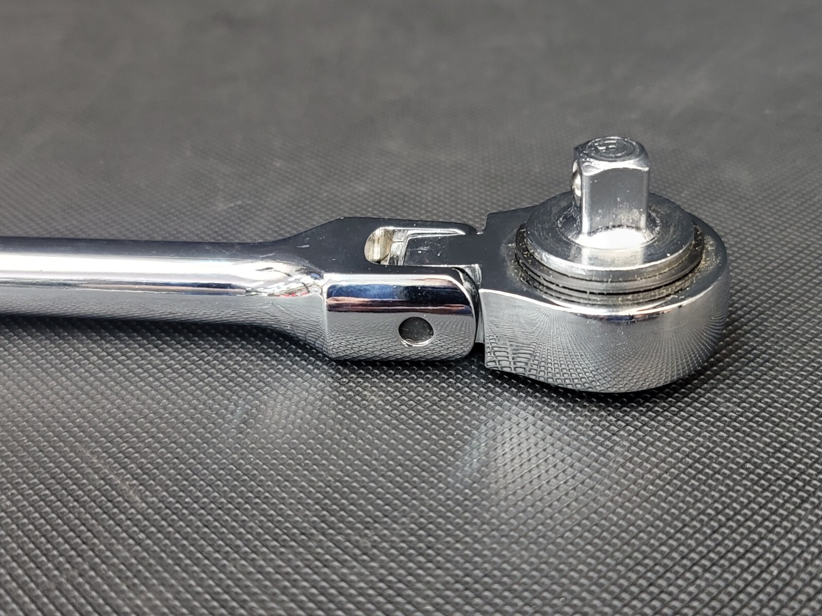 KAL-1250T 3/8″ Drive Flex Head Reversible Ratchet