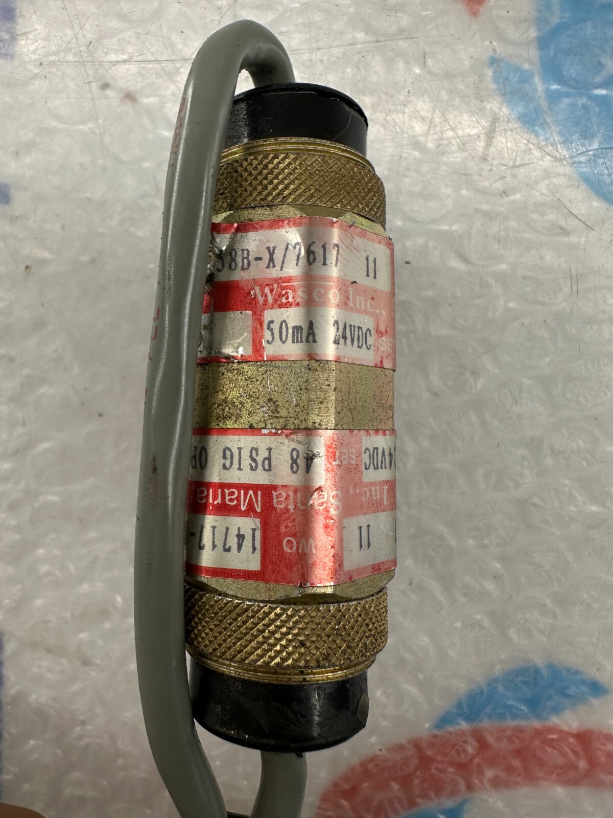 Wasco Inc., HE907-58B-X/7596, Vacuum Switch, 125 PSIG,