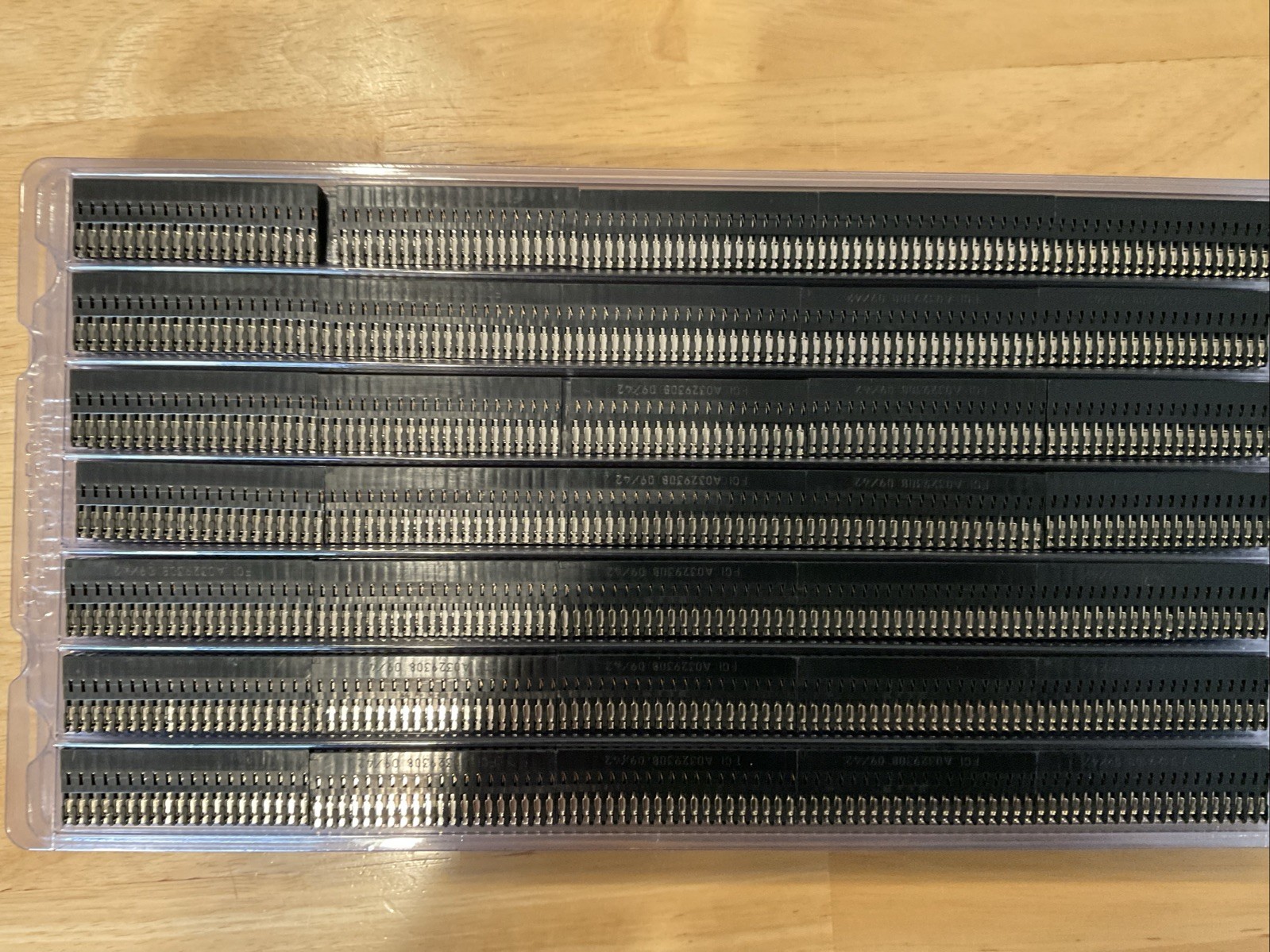 AMP FCI A0329308 2/20 tray of 35