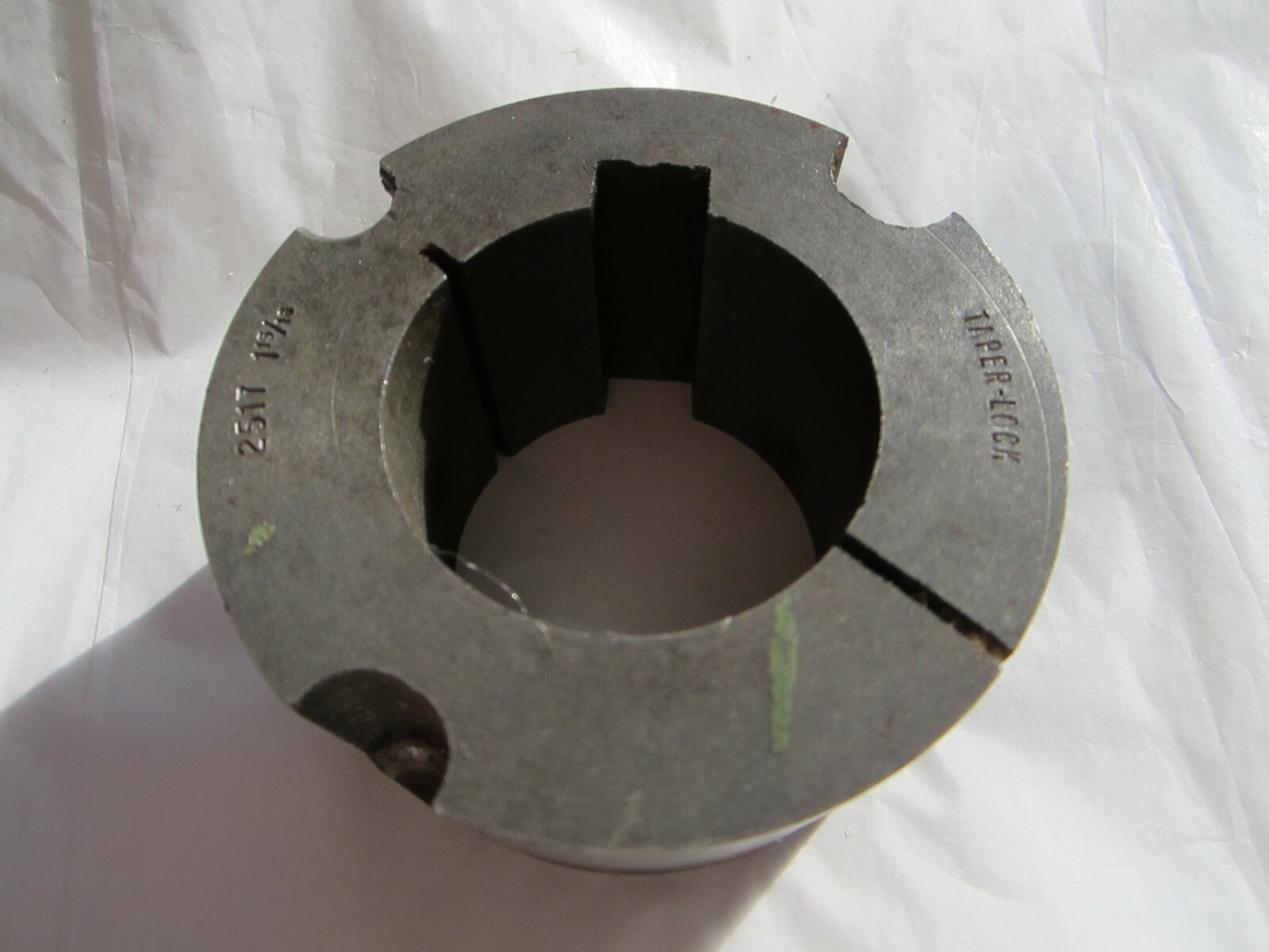 TAPER LOCK 2517 7858-3115 TAPER LOCK BUSHING 1 15/16″