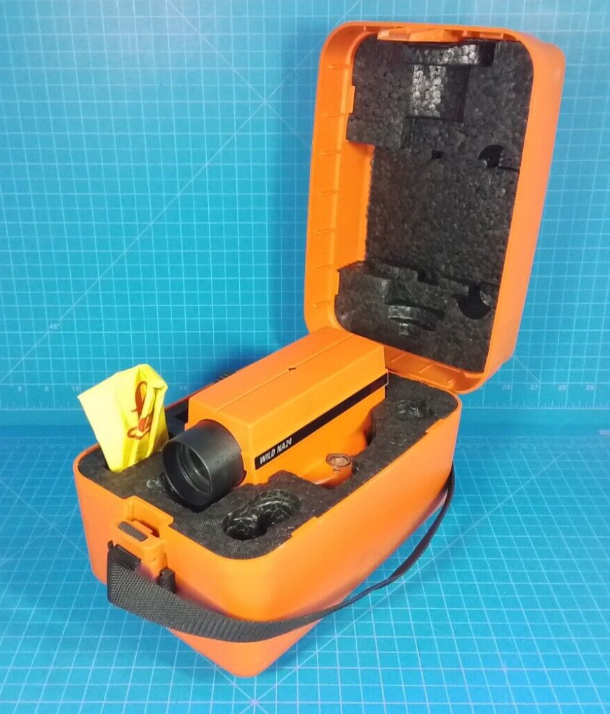 Leica Wild NA24 Automatic Level Tool w/case