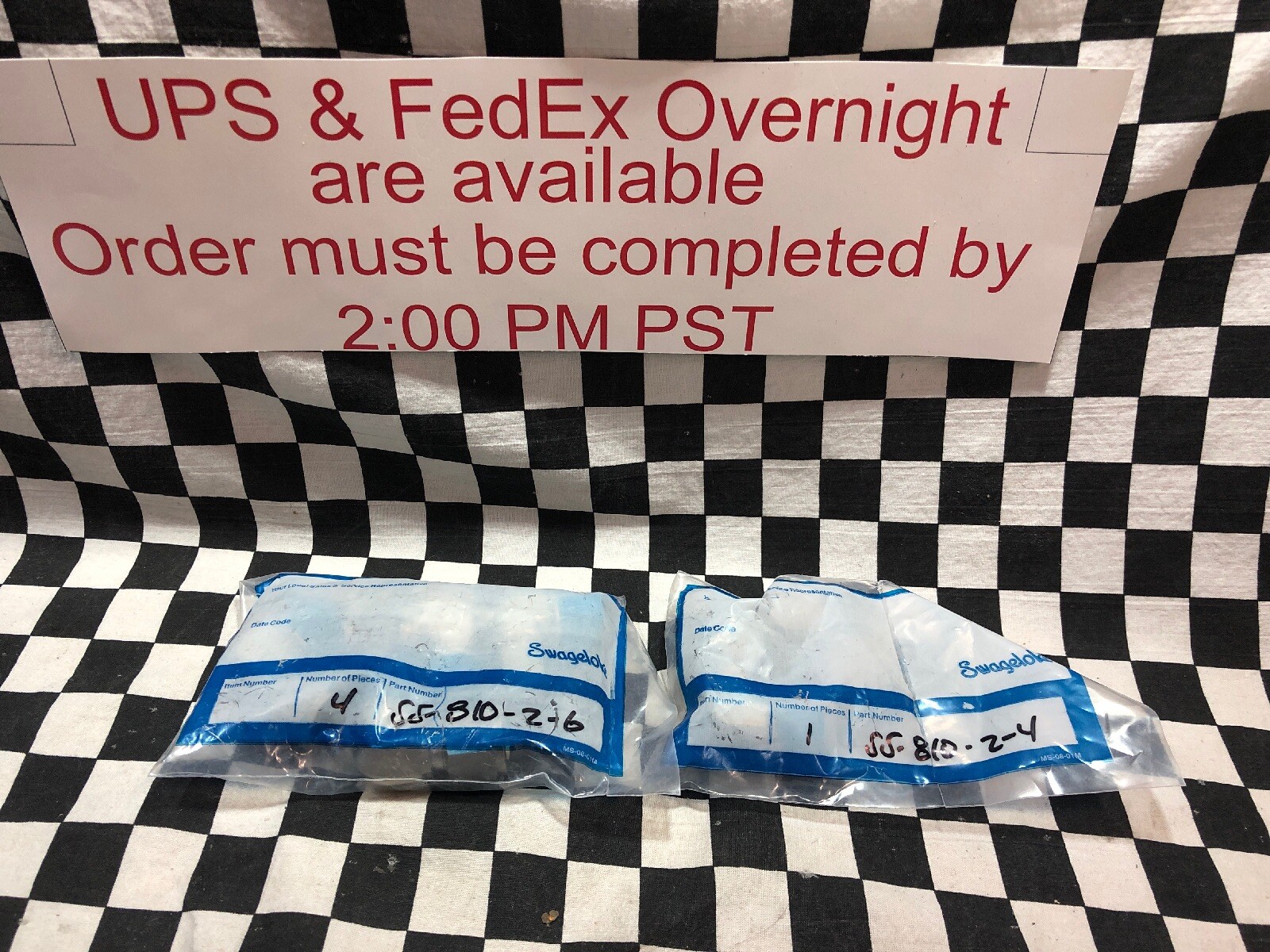 LOT OF 5 SWAGELOK MALE ELBOW 3/4″, SS-810-2-6 & SS-810-2-4,, , SHIPSAMEDAY#V1V