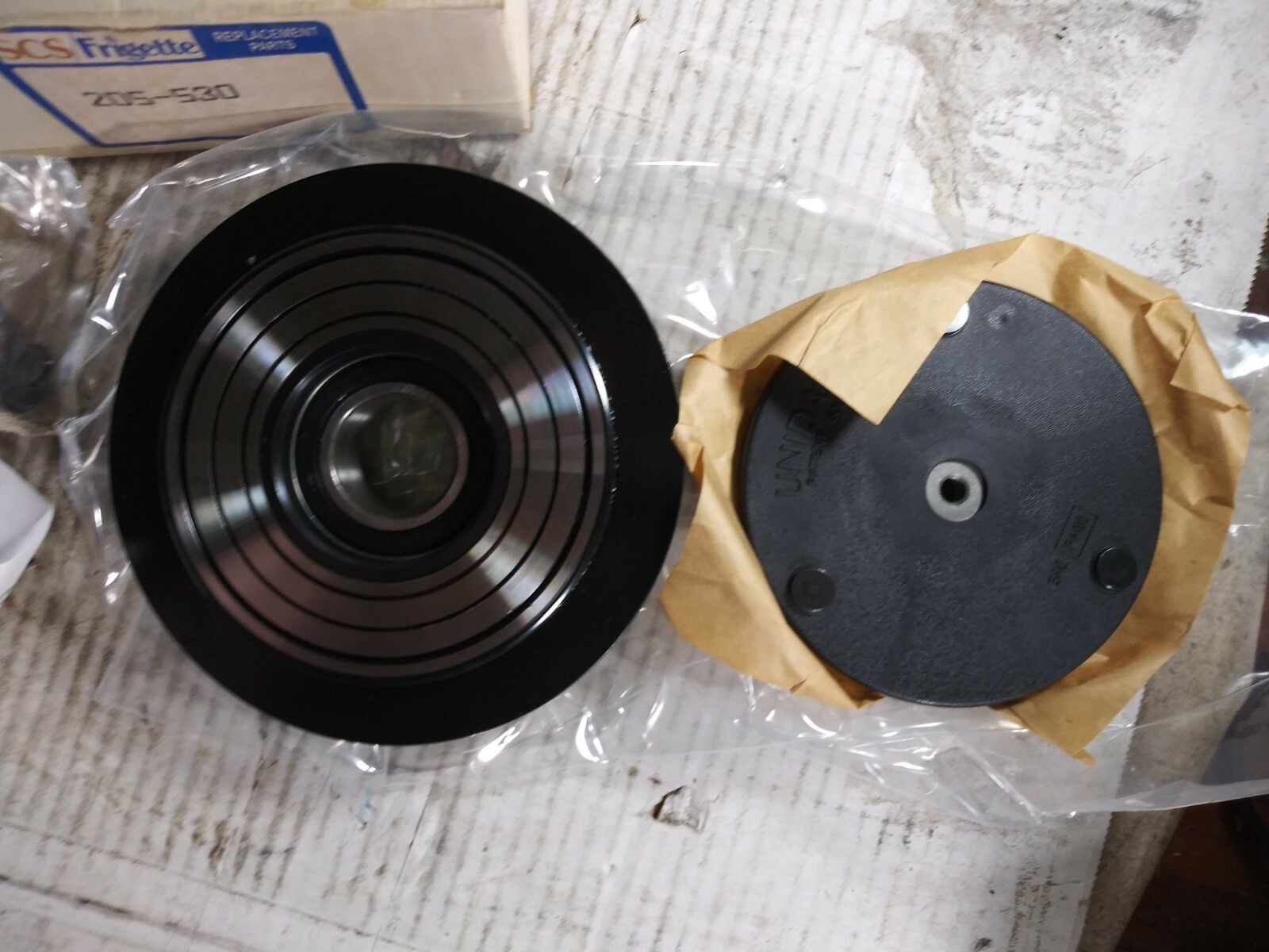 1 NEW FRIGETTE 205-530 A/C COMPRESSOR CLUTCH ASSEMBLY NIB ***MAKE OFFER***