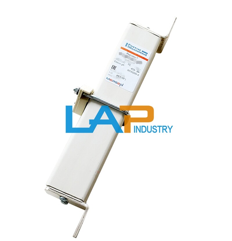 QTY:1 New For D300GC17C10P Y088870 Fuse