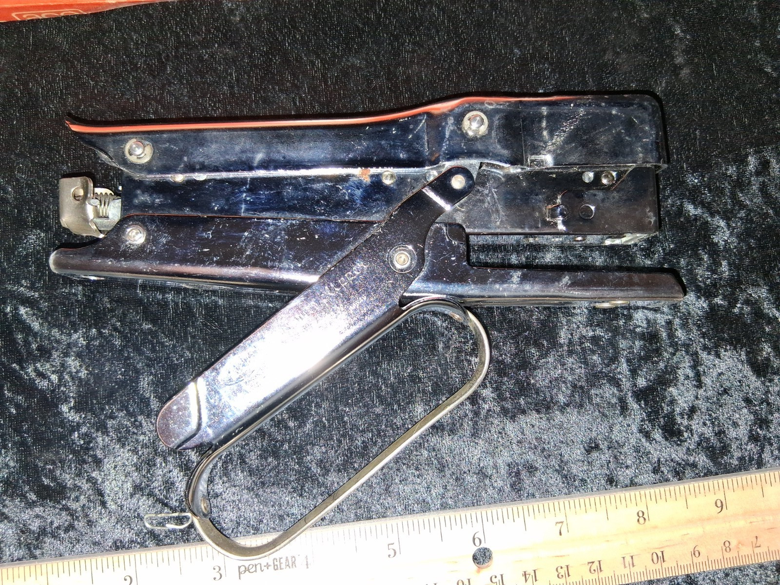 USED Heavy Duty Ace #82 Stapling Plier in Orig. Box plus Instructions
