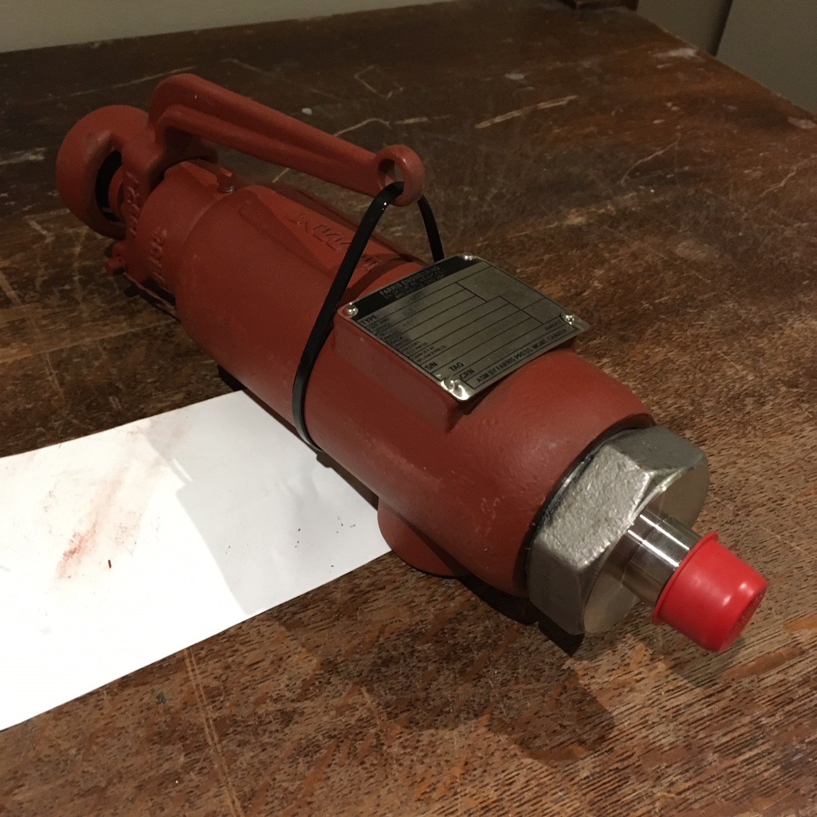 Farris 27CA13-M70 Pressure Release Valve 2700 Series 0.5″ Outlet 1″ 1600psi