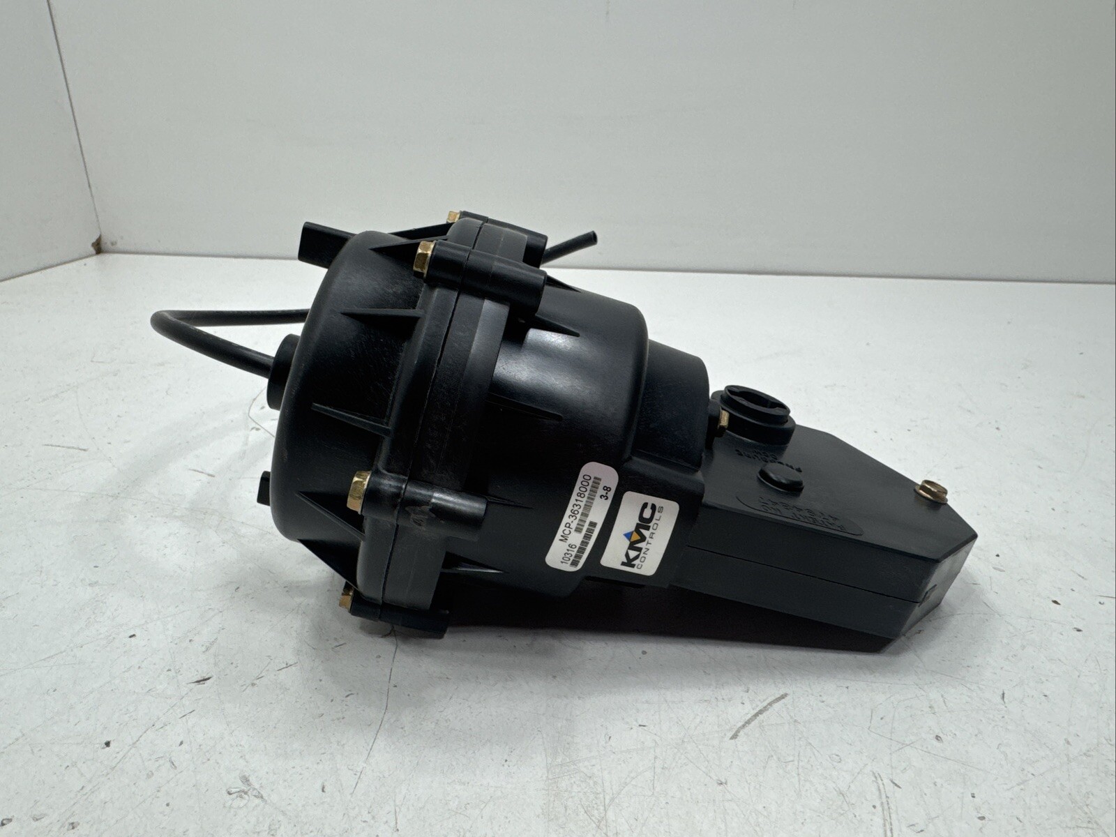 KMC MCP-36318000 Pneumatic Damper Actuator