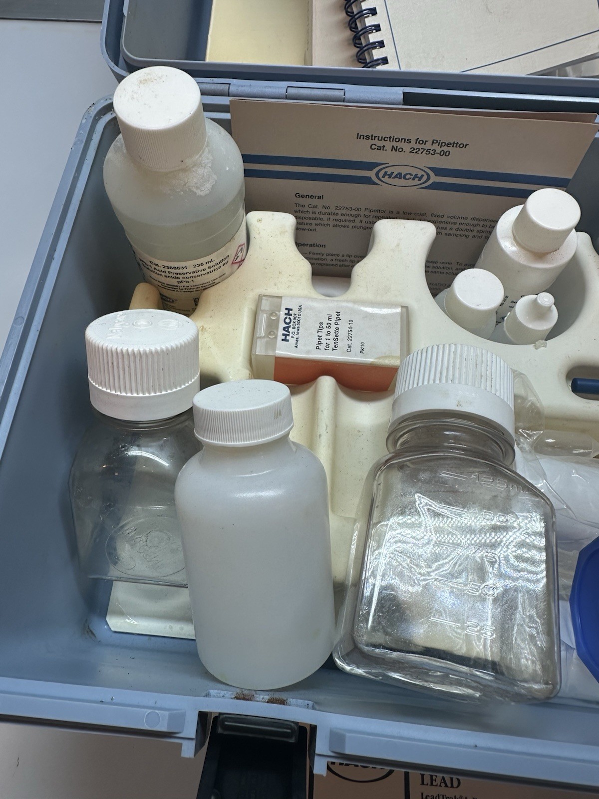 Hach 41100-48 Colorimeter DR 100 With Pipets And Water Analysis Handbook