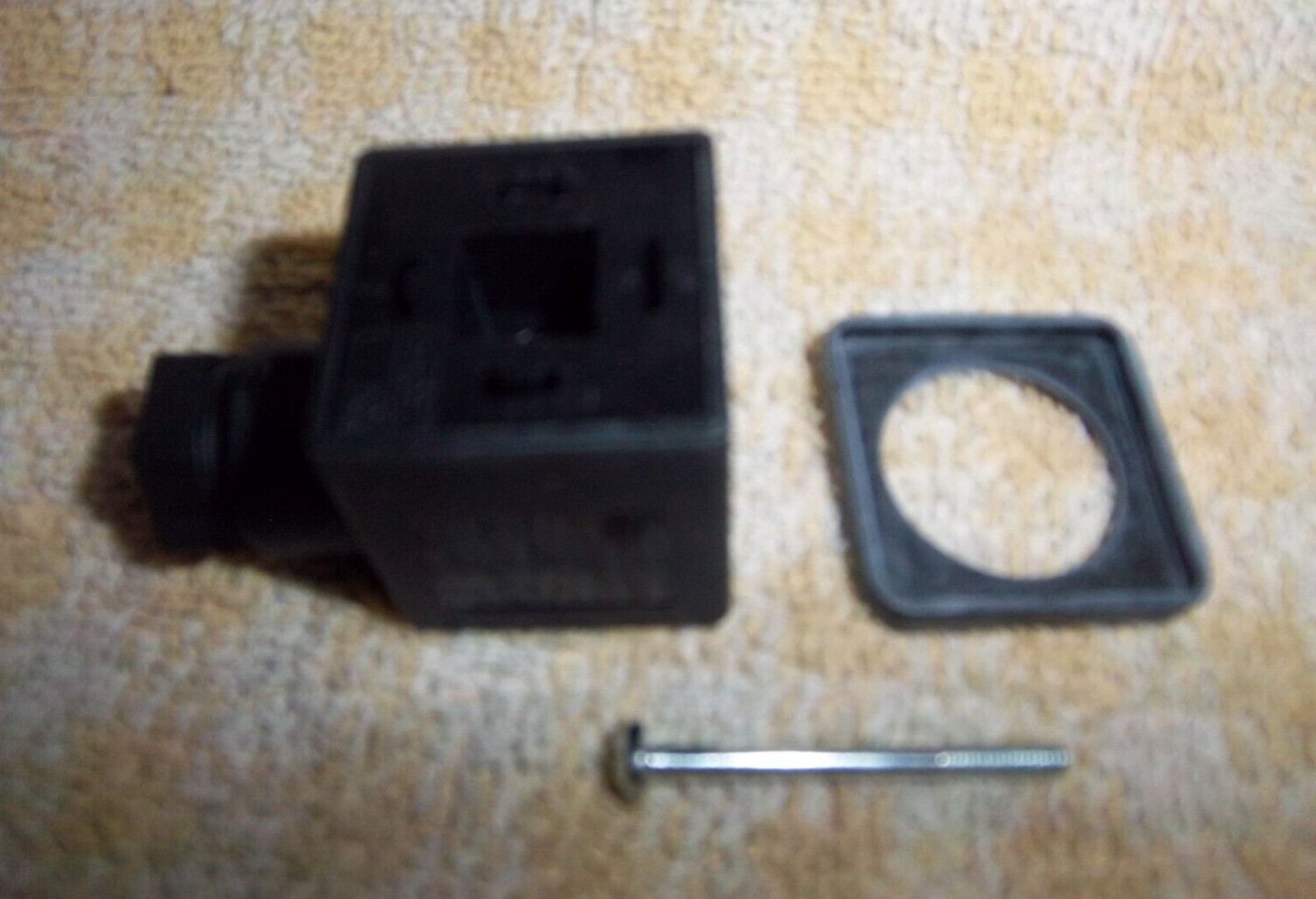 Festo PEV Connector Socket 10 AMP 250 VAC 694436 Solenoid Plug