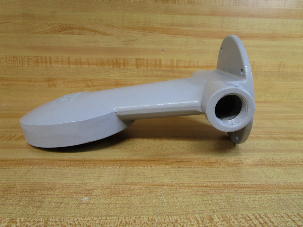 Crouse & Hinds 0302441 Fixture Fitting 426B